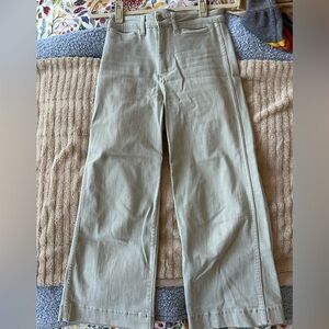 Oat New York Women's Light Green Cropped Jeans